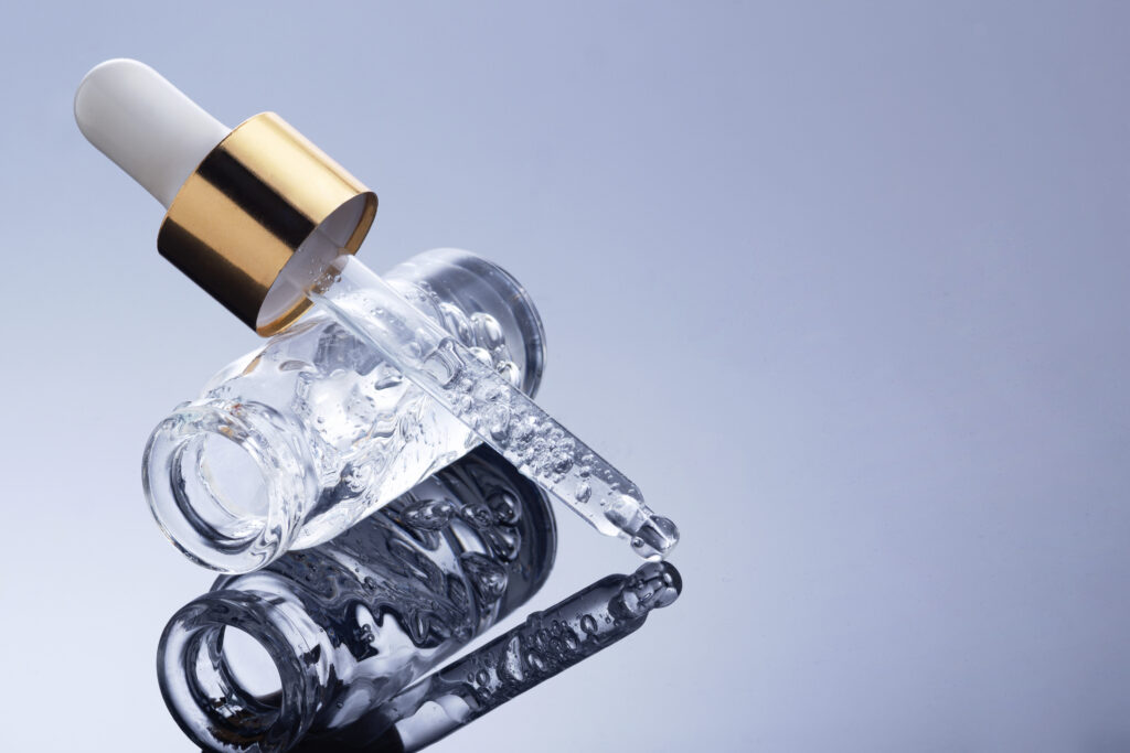 Hyaluronic acid serum for dermal fillers